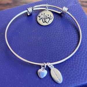 Extraordinary Life Mom Charm Bracelet